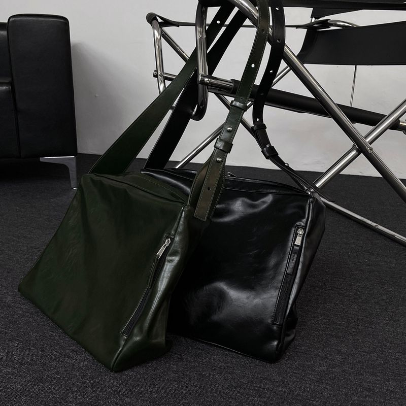 Leather Plank Cross Bag (2 colors/ DP36909)
