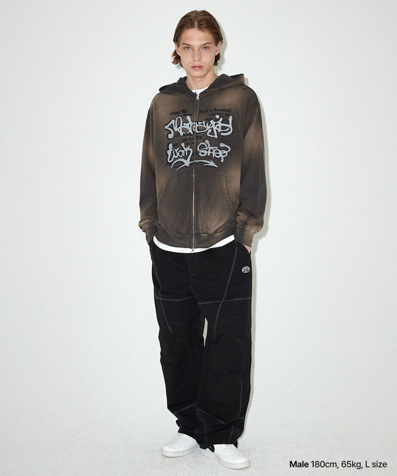 SPRAY GRAFFITI ZIP UP HOODIE