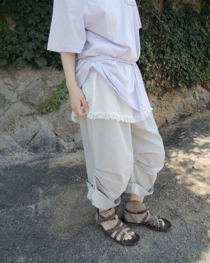 BUBBLE ROLL-UP BERMUDA PANTS