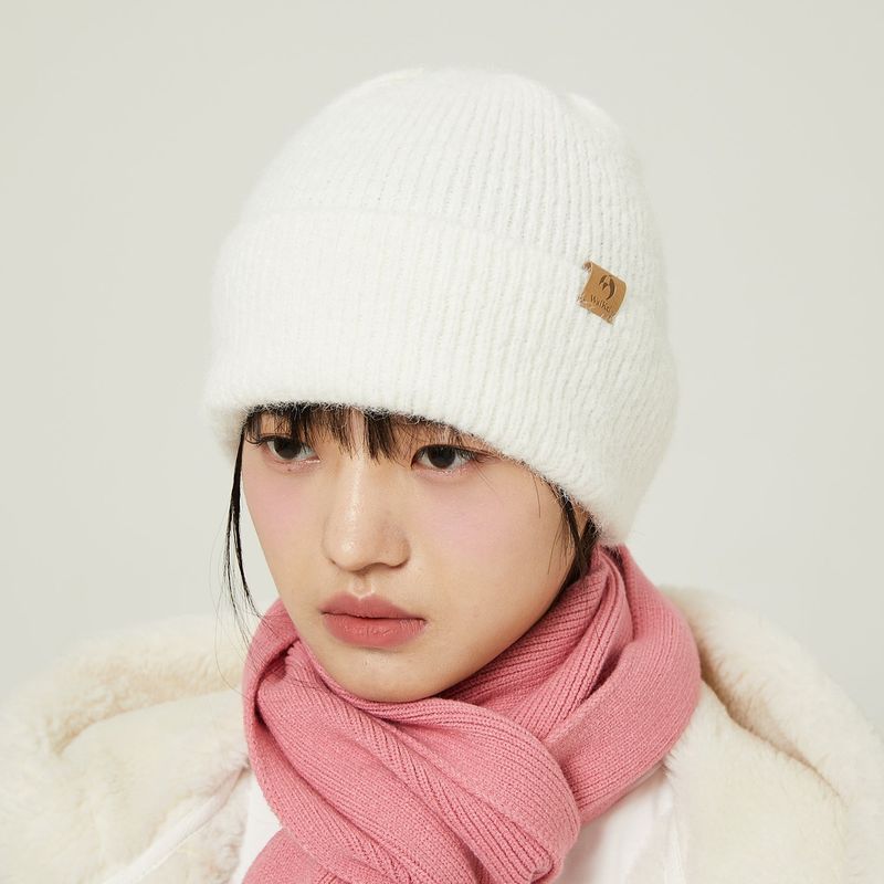 Hairy basic beanie