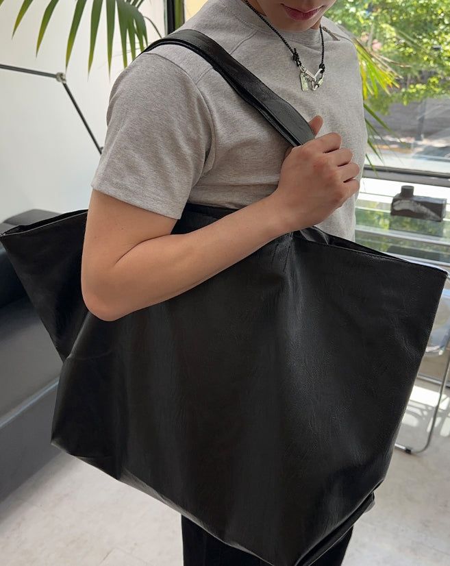 セドンビッグレザーショルダーバッグ