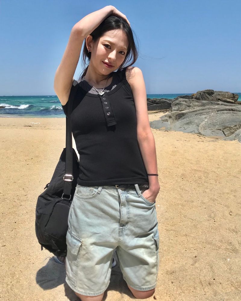 Lina sleeveless