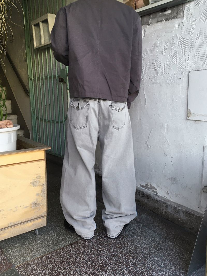No.1674 back pocket gray wide denim PT