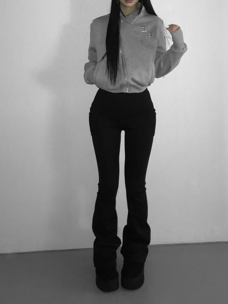 athleisure cargo leggings