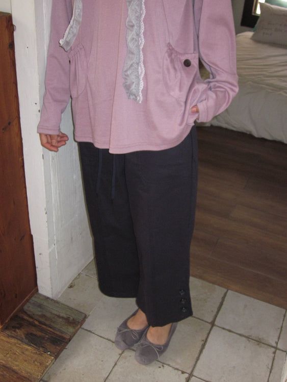 BAON（バオン）の「Theor Button Bootcut Bermuda Capri Pants（Pants）」