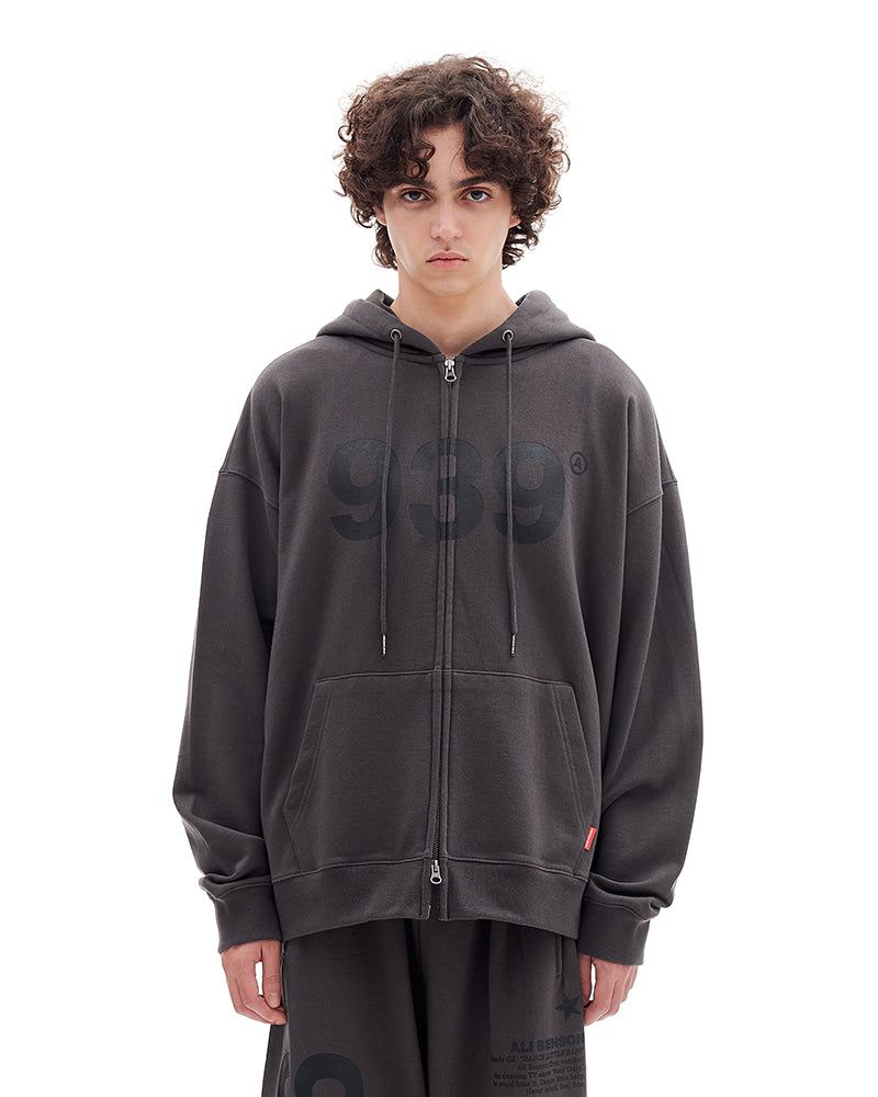 ARCHIVE BOLD(アーカイブボールド)の「939 LOGO HOOD ZIP-UP (DARK GRAY)(Tops)」