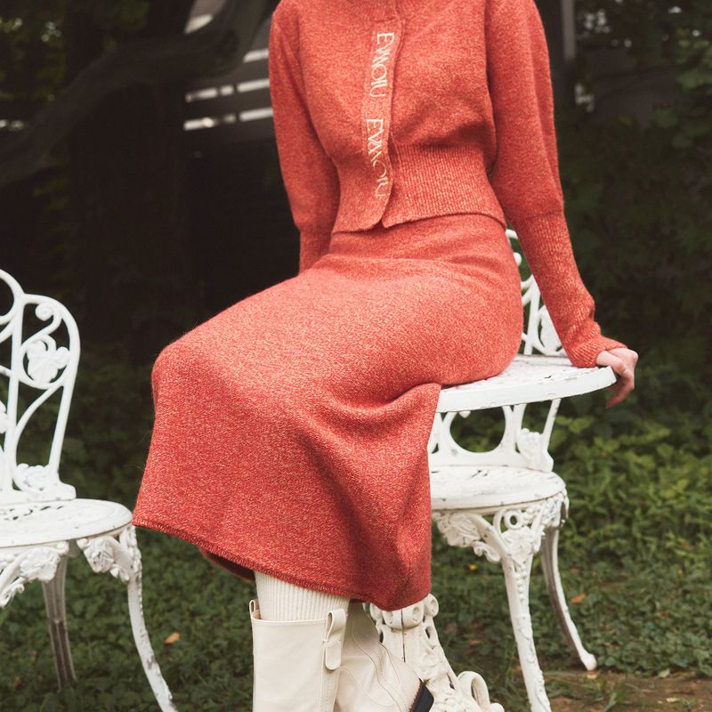 ALPACA KNIT LONG SKIRT - RED BEIGE