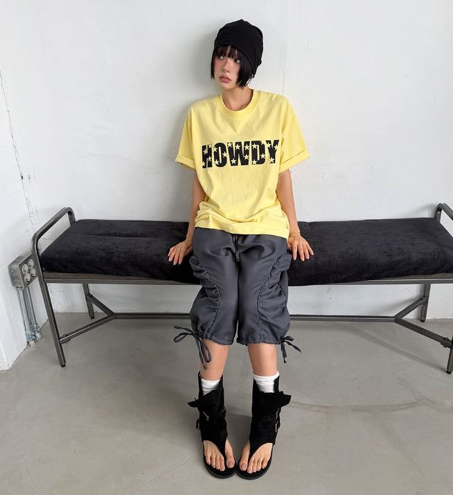 SIDE SHIRRING CAPRI PANTS