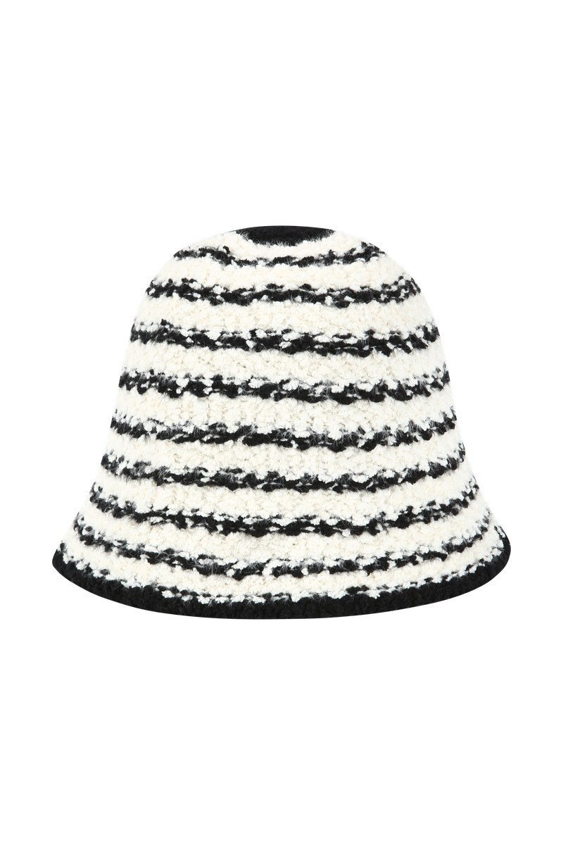 ST puffy bucket hat