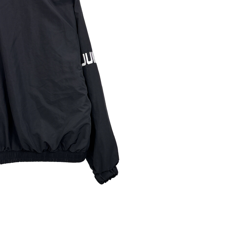 land to-way windbreaker