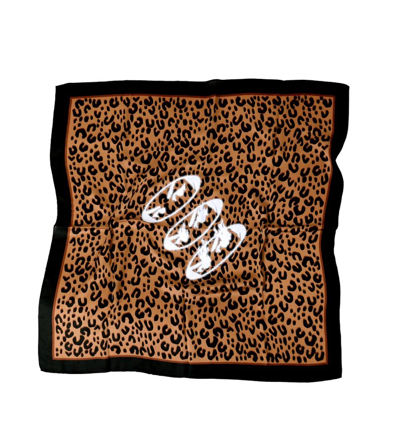 INNEQ（イネク）の「INQ スカーフ ザ アイ (brown w)（ファッション小物）」