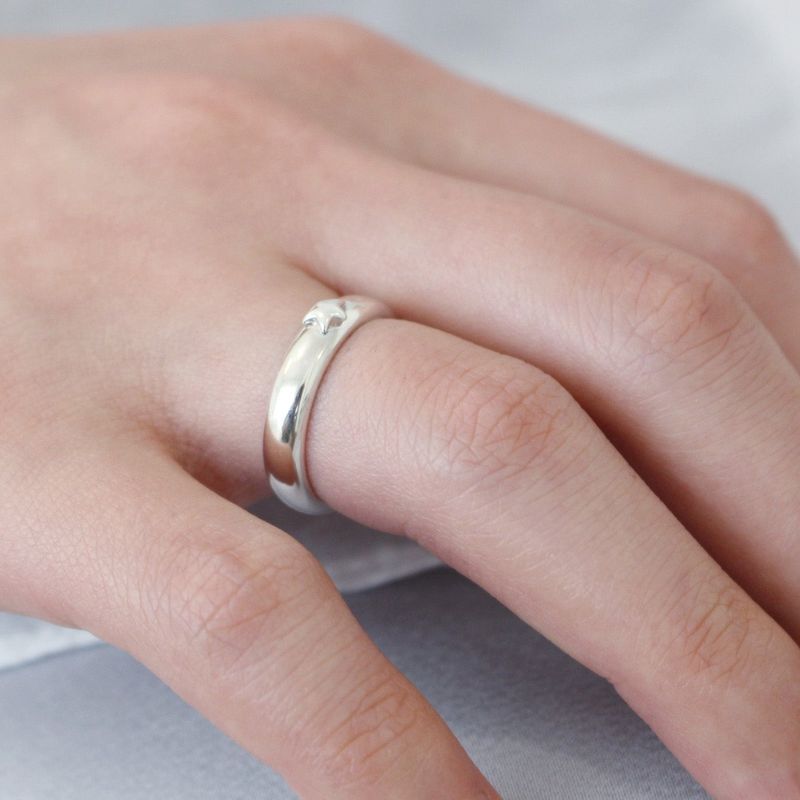 Chubby star ring