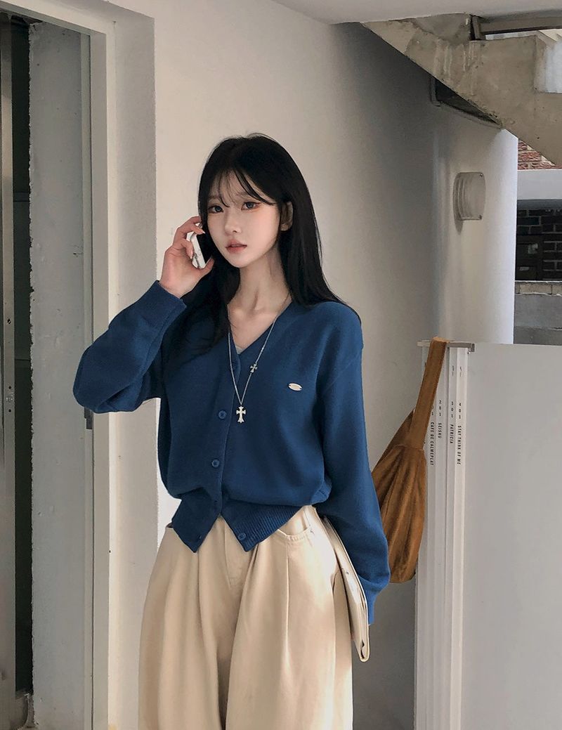 [bellide made] Merlin, Pendant V-neck Cardigan