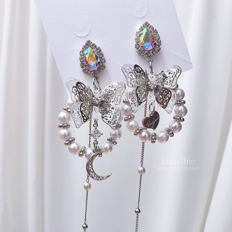 Queen Butterfly Earring