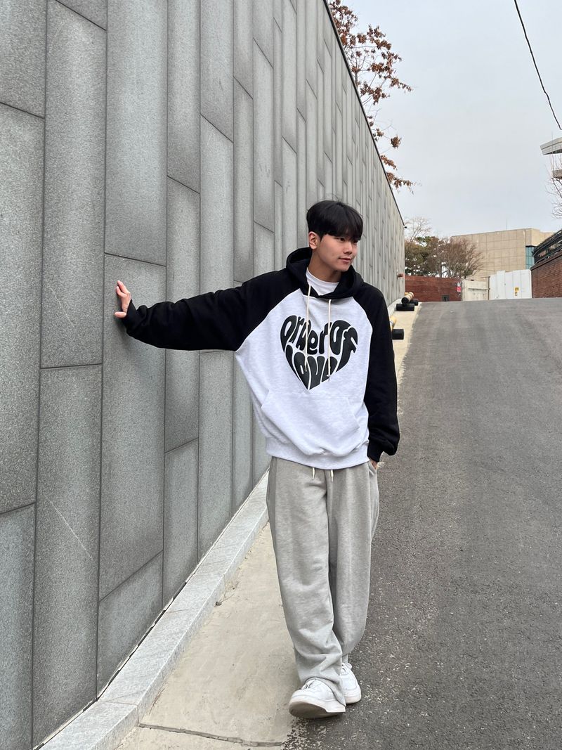 Heart raglan over hood
