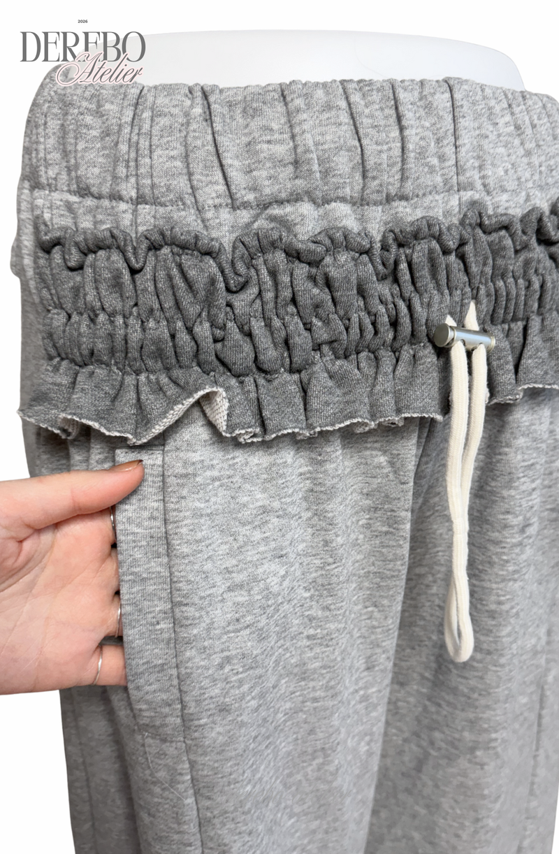 Grey off-shoulder zip-up frill training setup (SET)