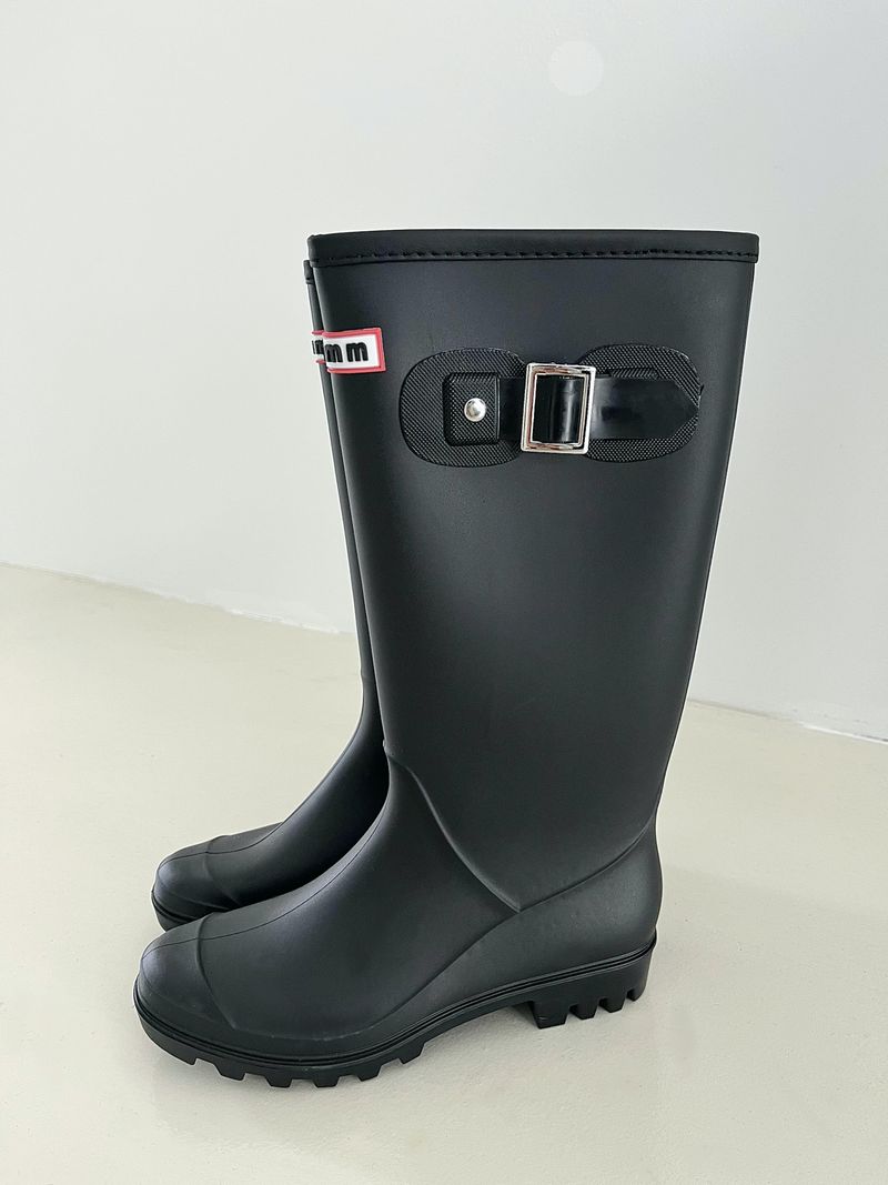 England buckle rain boots 