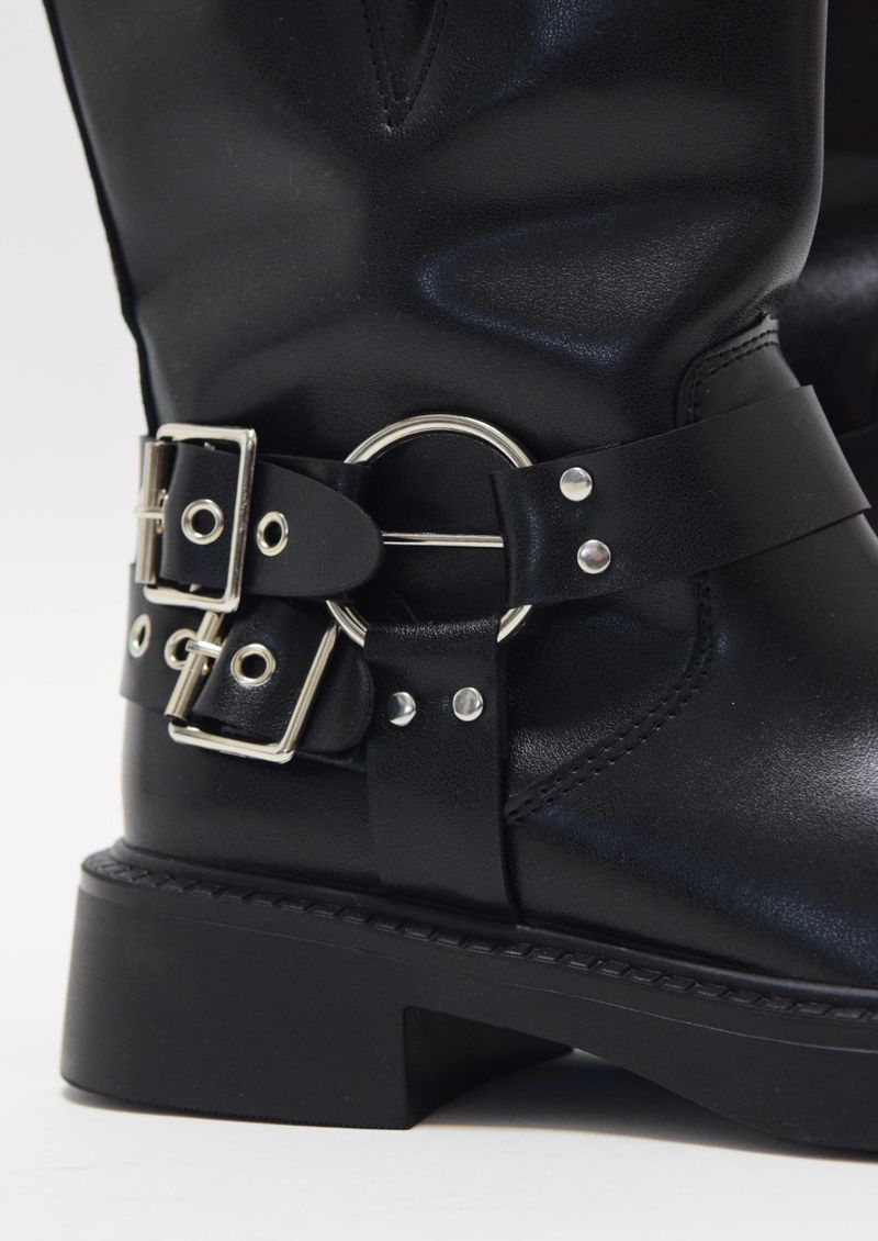 chain mid-calf boots