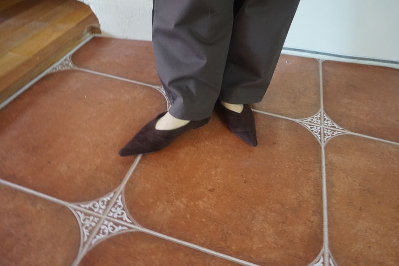 ERR（イアルアル）の「sharp toe flats（Shoes）」
