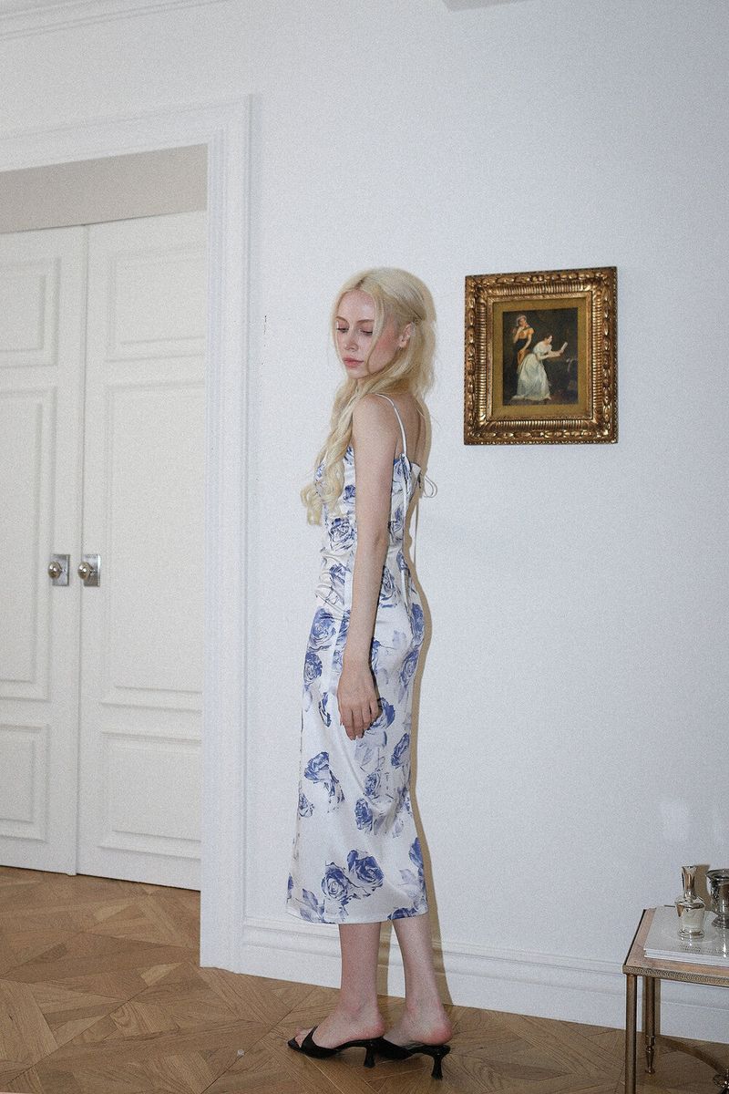 ROSE SLIT DRESS[white]