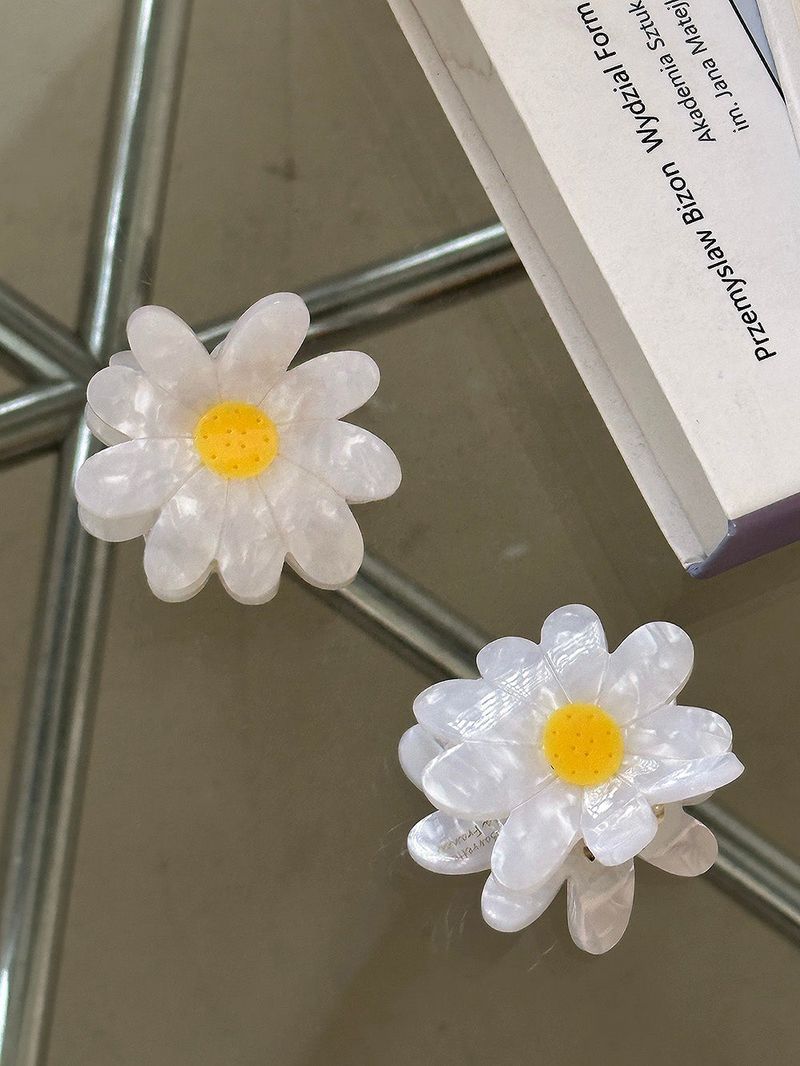 Daisy hair clip (1ea)