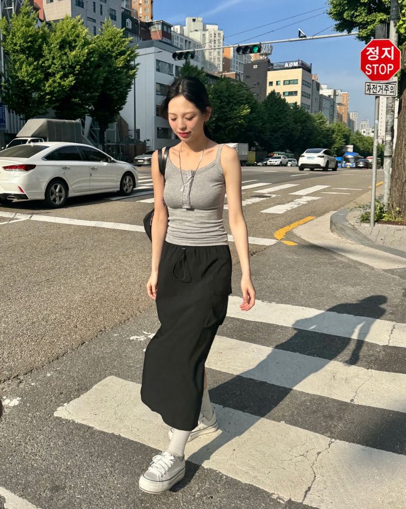 Lina sleeveless