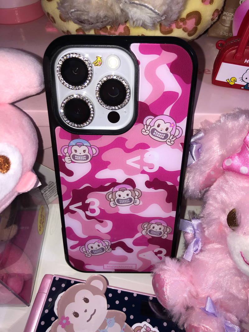 MAFAVARCHIVE（マイフェイブアーカイブ）の「[orangcrew] orang pink camo glass case（Smartphone Accessories）」
