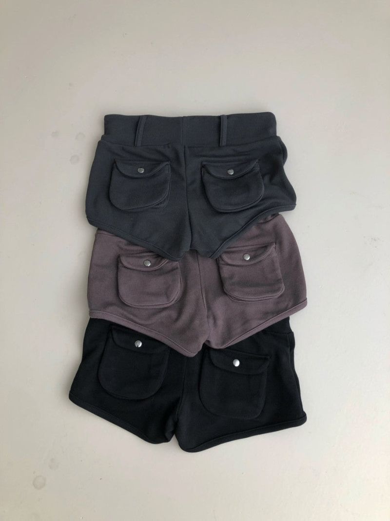 Push-pocket shorts