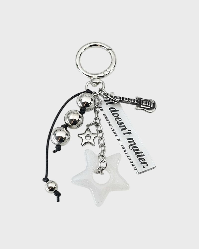 it doesn't matter.（イットダズントマッター）の「[STAR] ロックスターバッグチェーン (Glitter)（トイ/キーホルダー）」