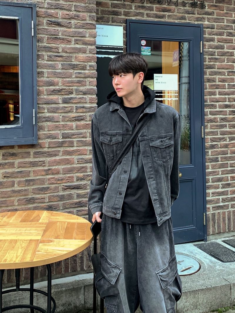 Kuro hood denim jacket