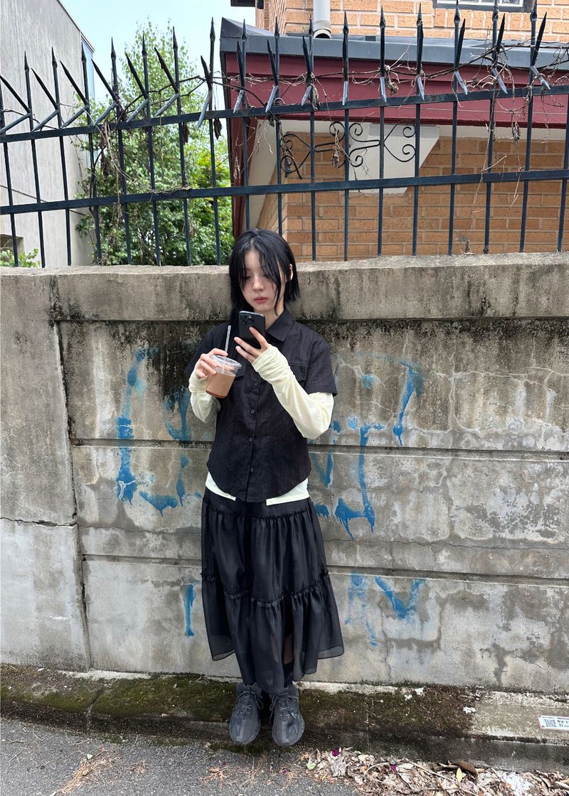 シースルーフリルロングスカート
