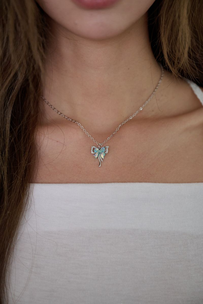 ADORABLE RIBBON NECKLACE