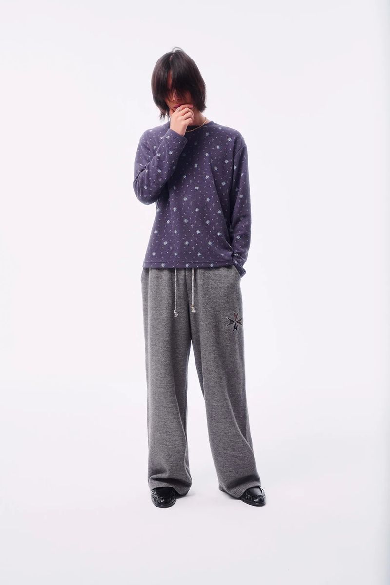 WOOL-LIKE TEXTURE FOUR-COLOR FLOCKED DENIM PATCH EMBROIDERY SWEATPANTS