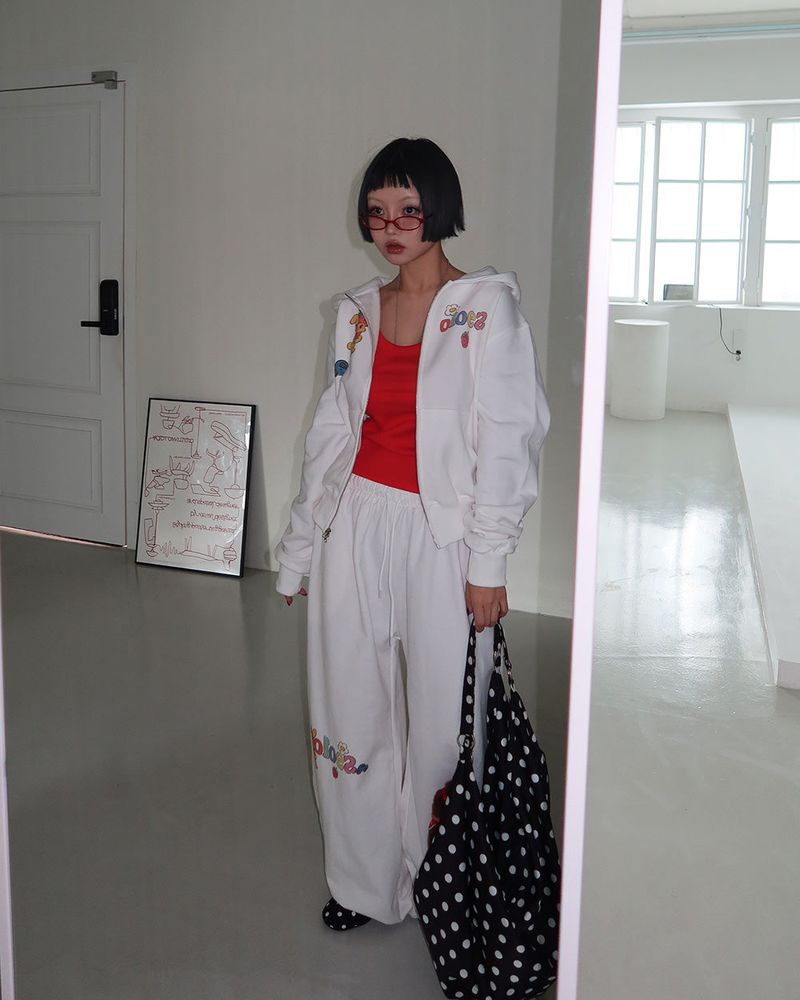 Delight-J（ディライトジェイ）の「26ss Crayon Rabbit Hooded Zip-Up（Tops）」