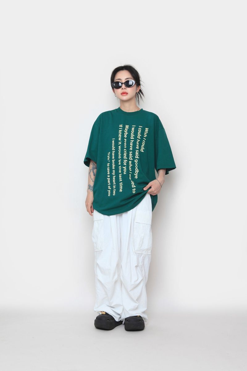 wide pocket cargo pants