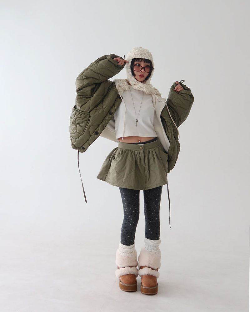 Twisted muffler earbuds Truffle hat