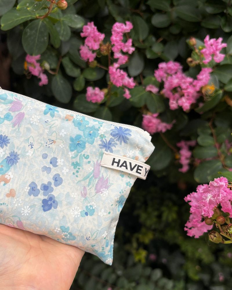 Garden flat pouch - blue , M size