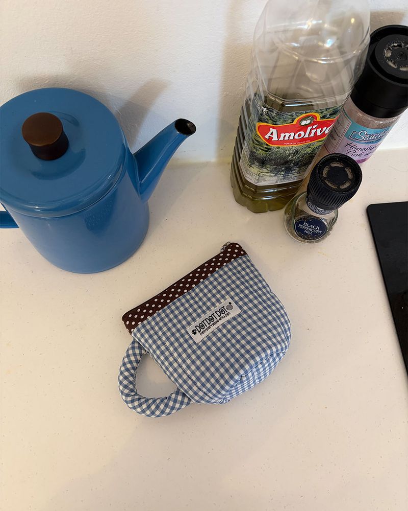 Muglet Pouch (Cream Soda)