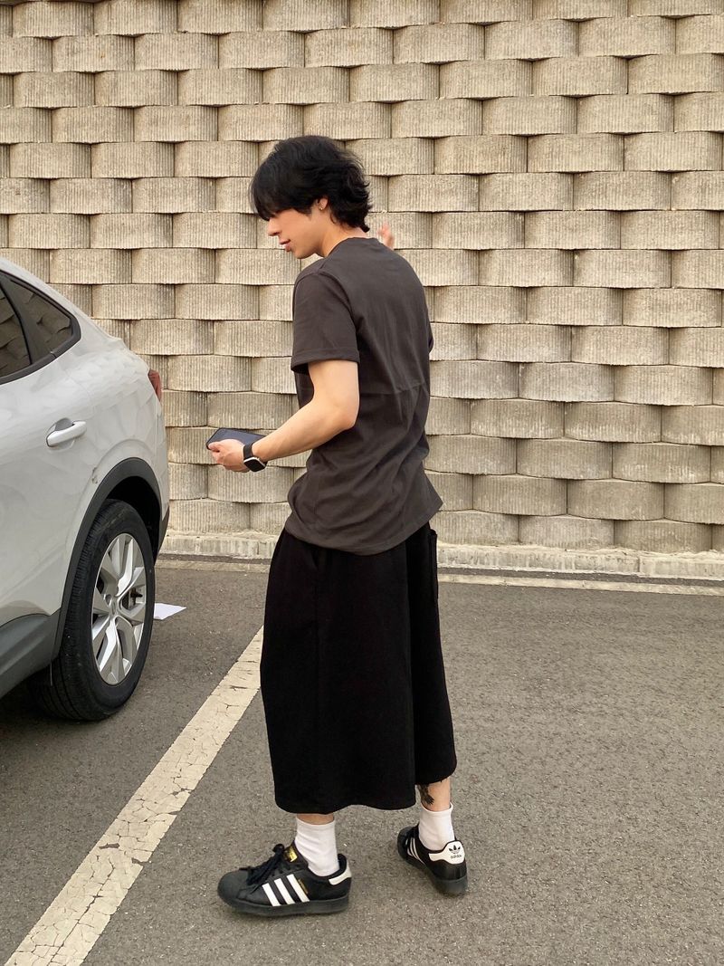 Layer pintuck bermuda wide half pants 2C