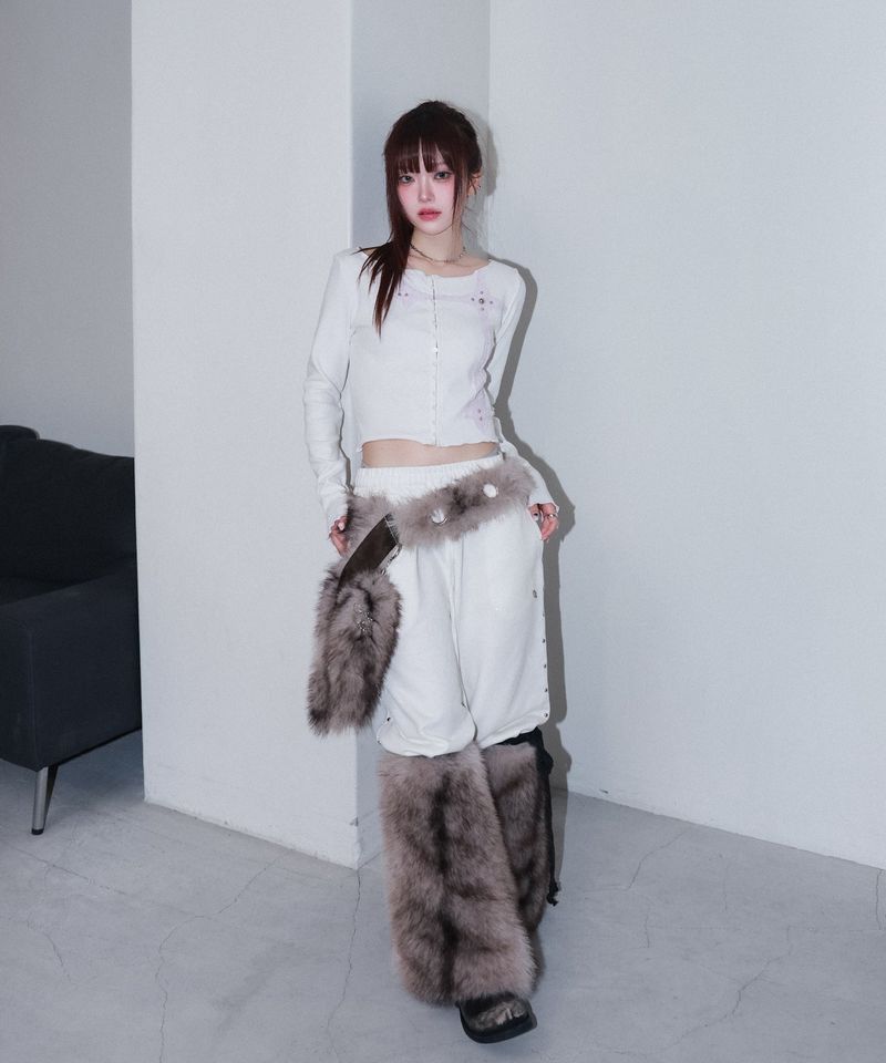 chubby fur tail keyring - beige