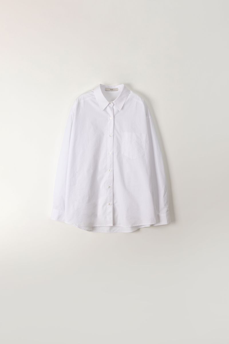 PLAT DU JOUR（プラドゥジュール）の「Standard shirts (White)（Tops）」