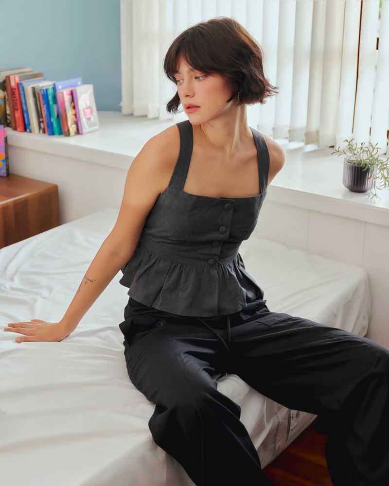 EVIE hailey CROSS-BACK TOP DARK GREY