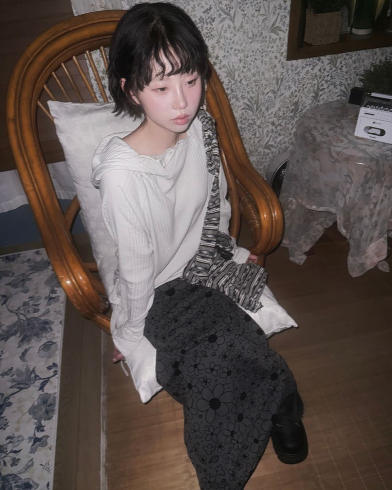 (3color) Shirring Diagonal Button Drape Hoodie Knit Tee
