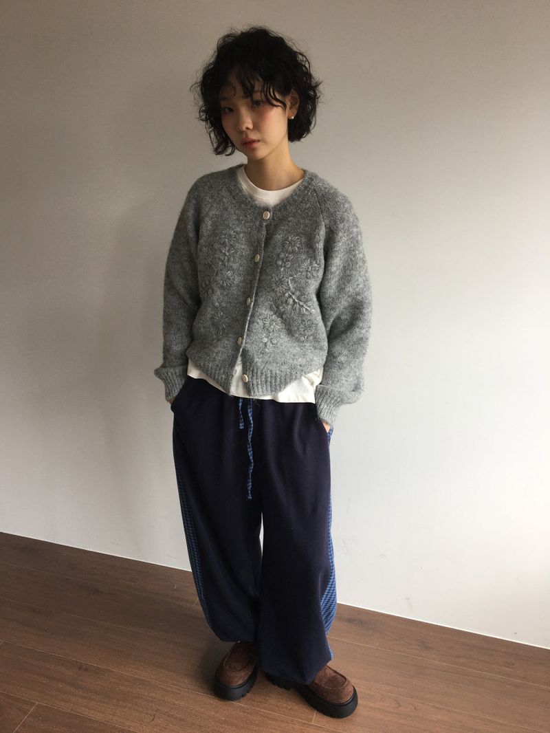 フラッフィーアップリケカーディガン (3color)