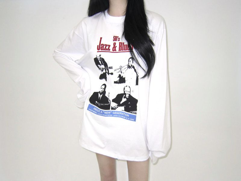 Graphic layered-T