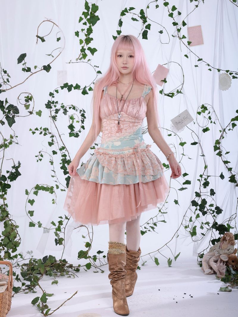 rose island（ローズアイランド）の「Rosé Isle Kingfisher Dream Color-Block Lace Silk Flocked Multi-Layer Irregular Cake Dress（Dresses）」