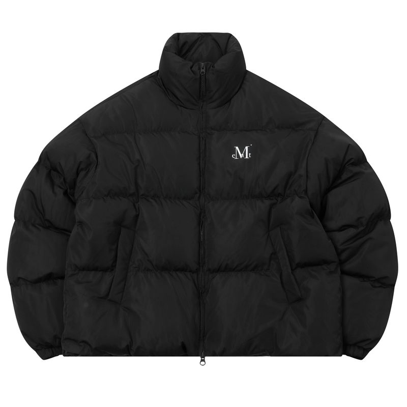 MUCENT（ムセント）の「CHEB ハイネックシグネチャーウェロンパディング UNISEX (7Color)（ジャケット/アウター）」