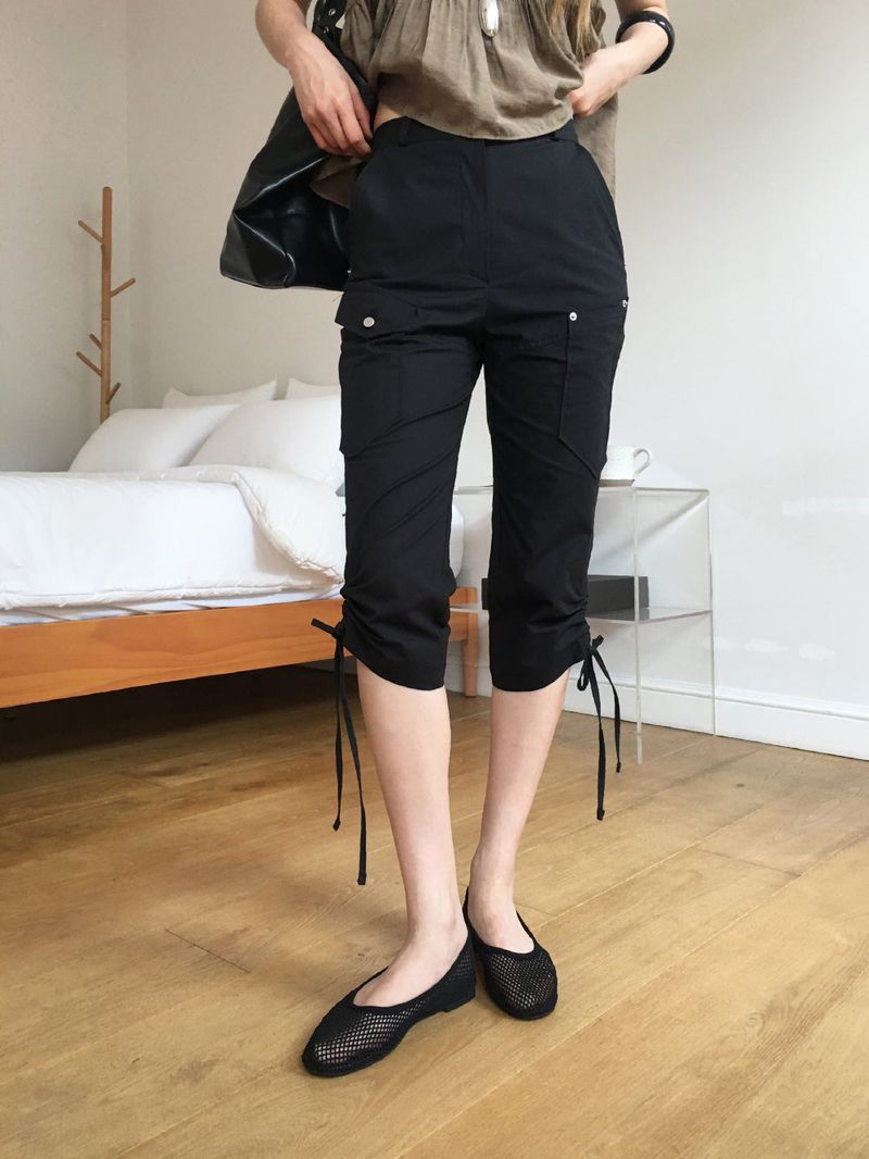 nobiyaka（ノビヤカ）の「Table capri pants（Pants）」