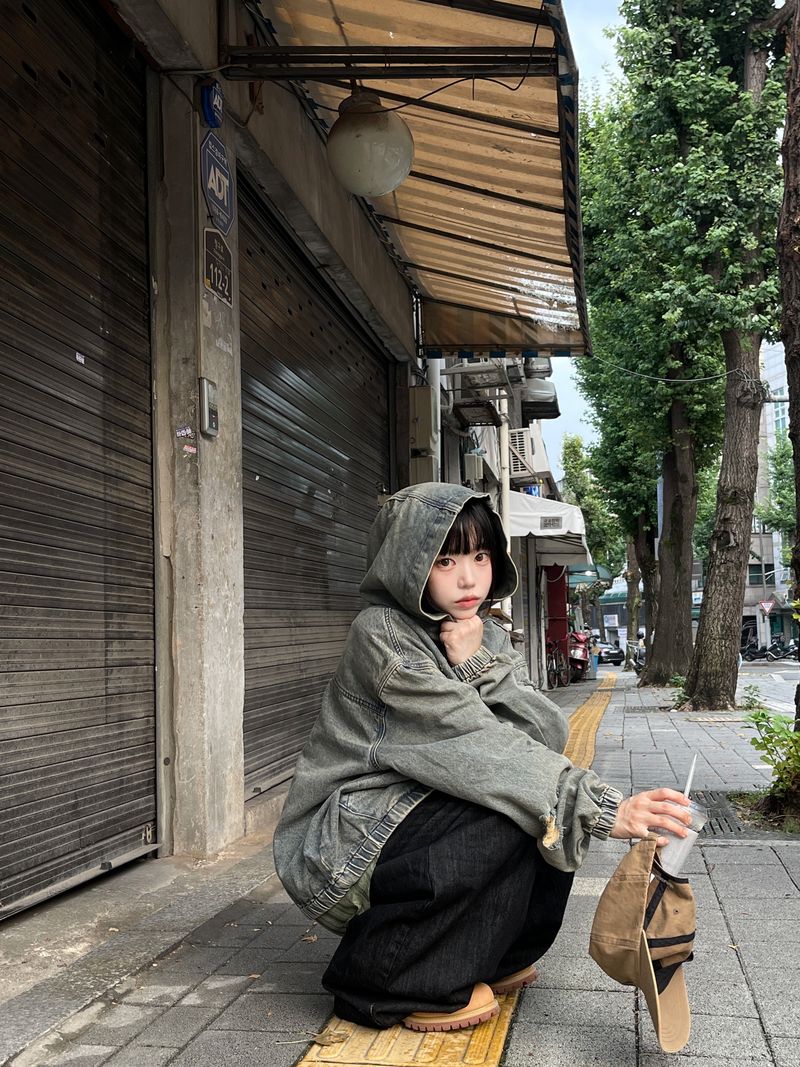 heenytsuki(ヒニツキ)の「Vintage Dis denim Hooded Zip-Up(Tops)」