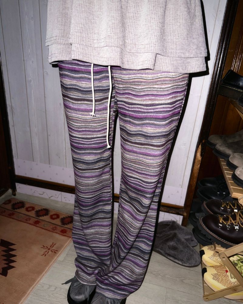 (2color) Wave Stripe Bootcut Knit Pants